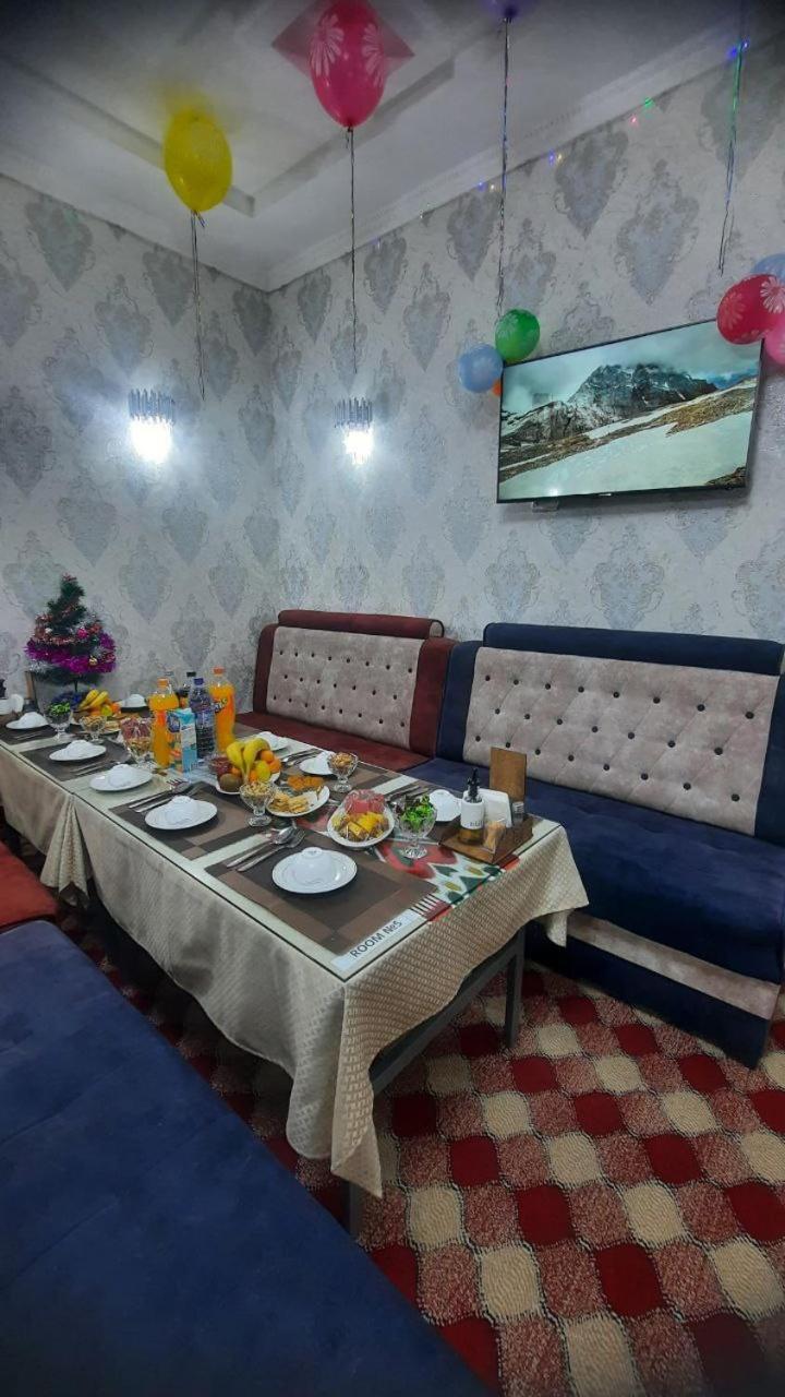 Зона Отдых Apachi В Горах Чимган Hotel Eksteriør billede